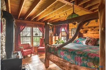 1218 Oakwood Loop, Windcrest, TX 78676 - Photo 9