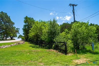 127 Kings Way, New Braunfels, TX 78132 - Photo 7
