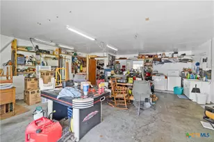 508 W Johnson St, Cuero, TX 77954 - Photo 17