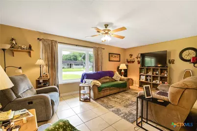 508 W Johnson Street, Cuero, TX 77954 - Photo 5