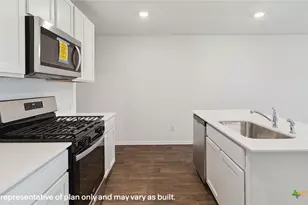 1011 Bold Run, Seguin, TX 78155 - Photo 9