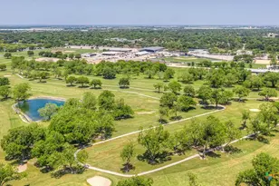 915 Prince Albert, Seguin, TX 78155 - Photo 13