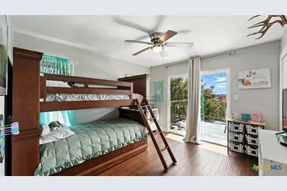 130 Oak Ridge Drive, New Braunfels, TX 78132 - Photo 33