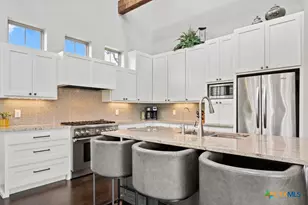 1165 Turtle Trail, New Braunfels, TX 78130 - Photo 7