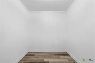 1524 E Avenue B, Temple, TX 76501 - Photo 13