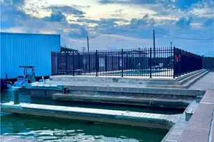 440 S 15th St, Port O'Connor, TX 77982 - Photo 39