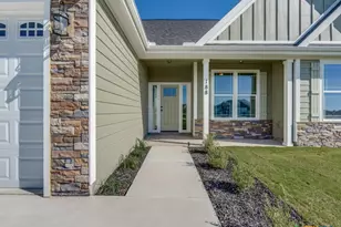 188 Turnberry Dr, La Vernia, TX 78121 - Photo 3