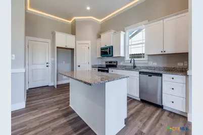 188 Turnberry Drive, La Vernia, TX 78121 - Photo 7