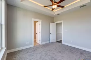 188 Turnberry Dr, La Vernia, TX 78121 - Photo 15