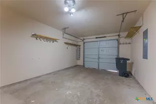 2406 Waterfall Dr, Killeen, TX 76549 - Photo 11