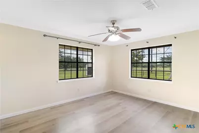 1033 Fm 1351, Goliad, TX 77963 - Photo 15