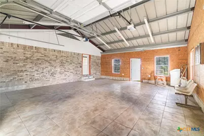 1033 Fm 1351, Goliad, TX 77963 - Photo 19