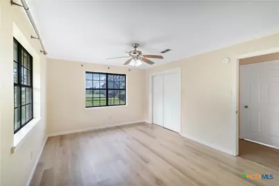 1033 Fm 1351, Goliad, TX 77963 - Photo 17