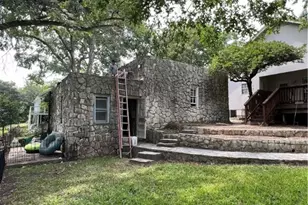 184 E Lincoln St, New Braunfels, TX 78130 - Photo 39