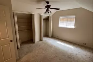 184 E Lincoln St, New Braunfels, TX 78130 - Photo 27