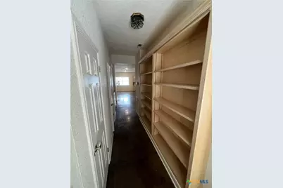 184 E Lincoln Street, New Braunfels, TX 78130 - Photo 25