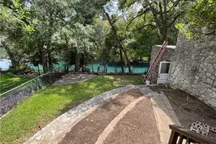 184 E Lincoln St, New Braunfels, TX 78130 - Photo 35