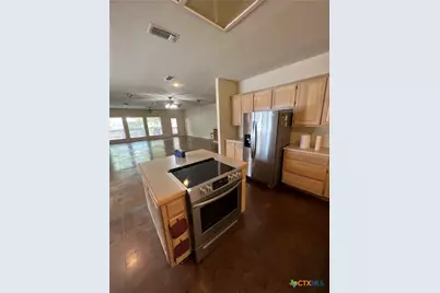 184 E Lincoln Street, New Braunfels, TX 78130 - Photo 13