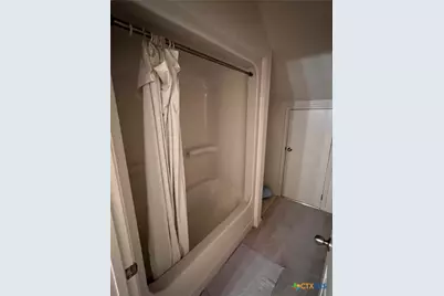 184 E Lincoln Street, New Braunfels, TX 78130 - Photo 33