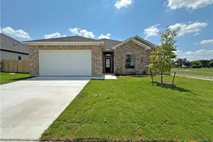 229 Desert Holly Dr, Temple, TX 76502 - Photo 1
