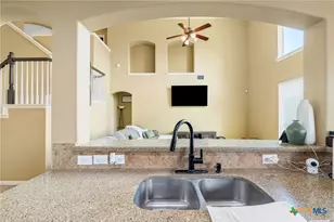 1002 Wallin Farms Cove, Hutto, TX 78634 - Photo 5