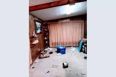 208 Antelope Circle, Victoria, TX 77904 - Photo 13