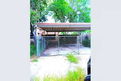 208 Antelope Circle, Victoria, TX 77904 - Photo 3