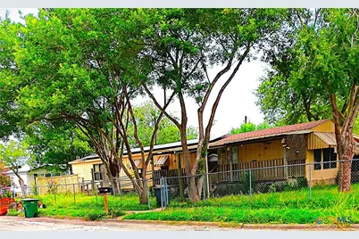 208 Antelope Circle, Victoria, TX 77904 - Photo 1