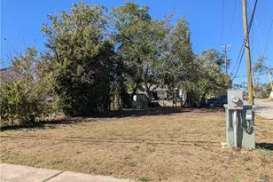 309 W Avenue P, Temple, TX 76504 - Photo 1