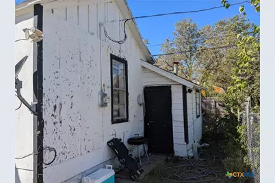 309 W Avenue P, Temple, TX 76504 - Photo 11