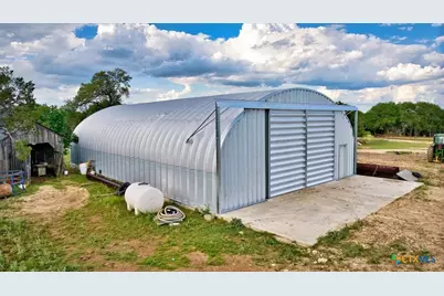 1301 Cr-202, Liberty Hill, TX 78642 - Photo 11
