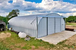 1301 Cr-202, Liberty Hill, TX 78642 - Photo 11