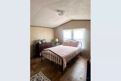 8268 Fm 1347, Stockdale, TX 78160 - Photo 11