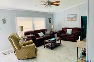 77 Blue St, Port O'Connor, TX 77982 - Photo 9