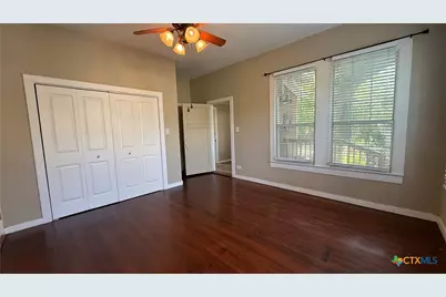 437 E 7th Street, Yorktown, TX 78164 - Photo 19