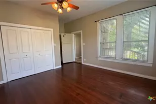 437 E 7th St, Yorktown, TX 78164 - Photo 19