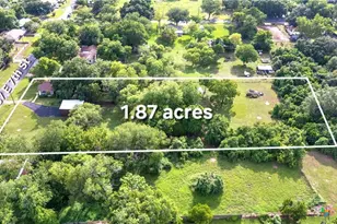 437 E 7th St, Yorktown, TX 78164 - Photo 31