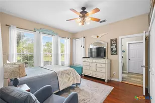 437 E 7th St, Yorktown, TX 78164 - Photo 17