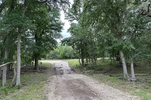 305 Cr 305, Beeville, TX 78102 - Photo 25