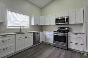 305 Remuda Dr, Liberty Hill, TX 78642 - Photo 9