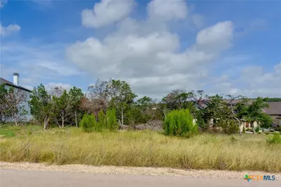 318 Iron Hill, New Braunfels, TX 78132 - Photo 5