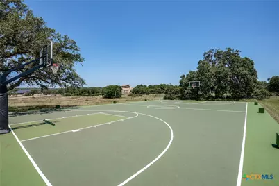 318 Iron Hill, New Braunfels, TX 78132 - Photo 17