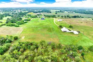 1474 County Rd 342, La Vernia, TX 78121 - Photo 7