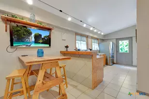 1321 E Zipp Rd, New Braunfels, TX 78130 - Photo 17