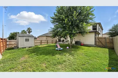 208 Gatewood Cliff, Cibolo, TX 78108 - Photo 7