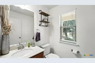 208 Gatewood Cliff, Cibolo, TX 78108 - Photo 23