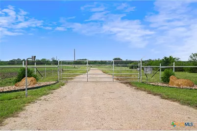 4188 Fm 20, Seguin, TX 78155 - Photo 17