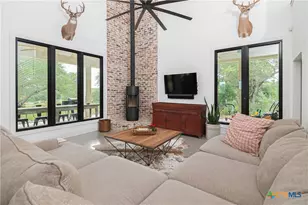 4188 FM 20, Seguin, TX 78155 - Photo 29