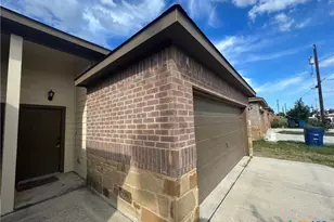 2611 Pahmeyer Rd, New Braunfels, TX 78130 - Photo 3