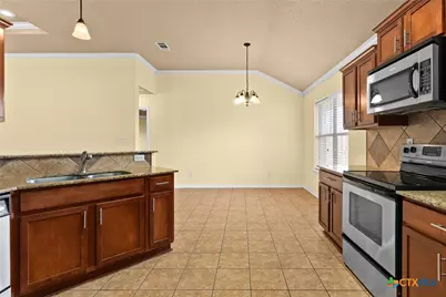 5705 Bald Ridge Court, Killeen, TX 76542 - Photo 13